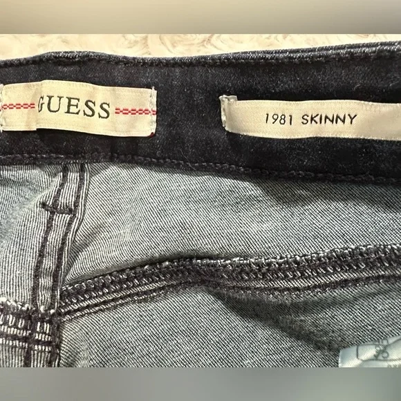 GUESS 1981 Womens Skinny Dark Blue Jeans - Picture 8 of 10